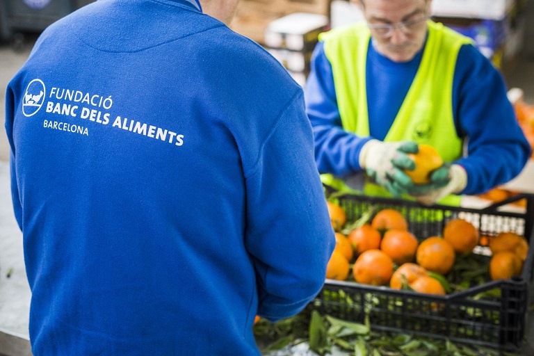 El magatzem del Banc dels Aliments de Mercabarna ha recollit, en un any, 1.3 milions de kilograms d’aliments frescos per a persones vulnerables de Barcelona