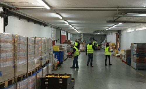 Més de 2 milions de quilos distribuits, 38 entitats receptores noves i 8.413 nous beneficiaris, balanç del Banc dels Aliments durant el primer mes de confinament