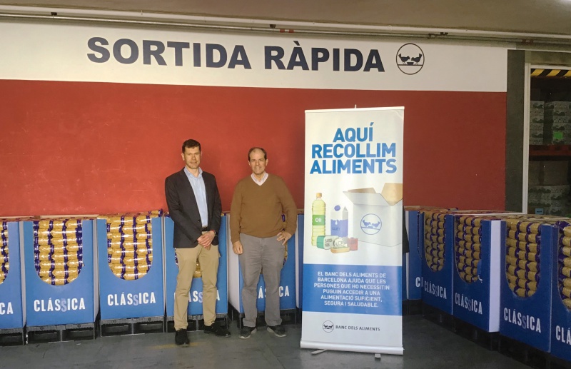 Imatge Mercadona lliura més de 4.800 targetes de compra al Banc dels Aliments de Barcelona gràcies a la solidaritat dels seus clients