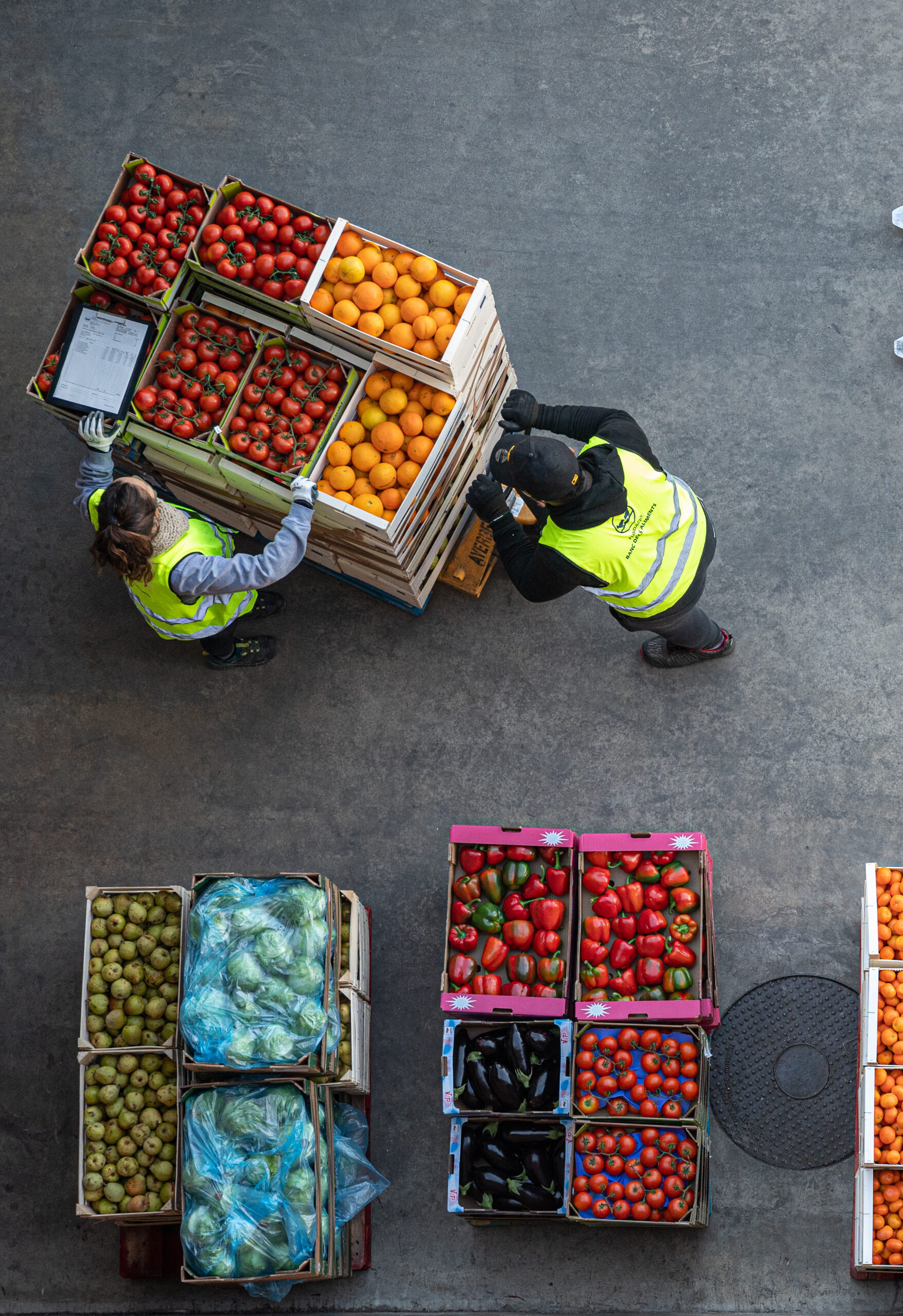 Recuperamos alimentos y los hacemos llegar a quienes más los necesitan